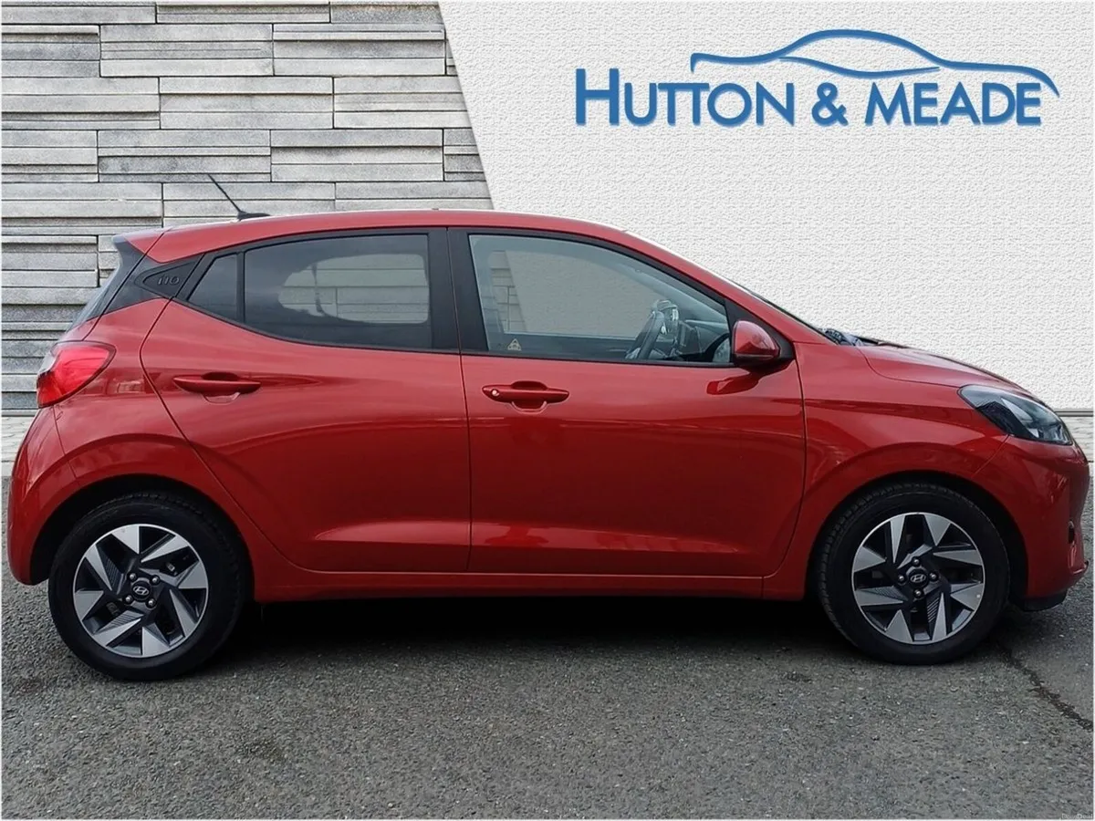 Hyundai i10 Delux Plus Auto 1.0 Petrol 5dr - Image 6