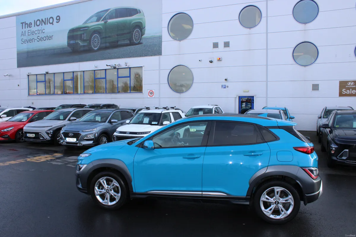 Hyundai KONA 2023 - Image 2