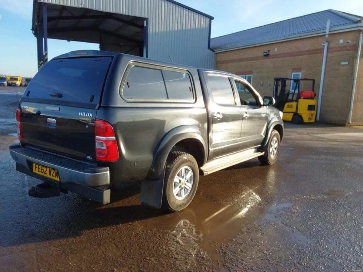 2012 Toyota Hilux 3.0 D4d - Image 3