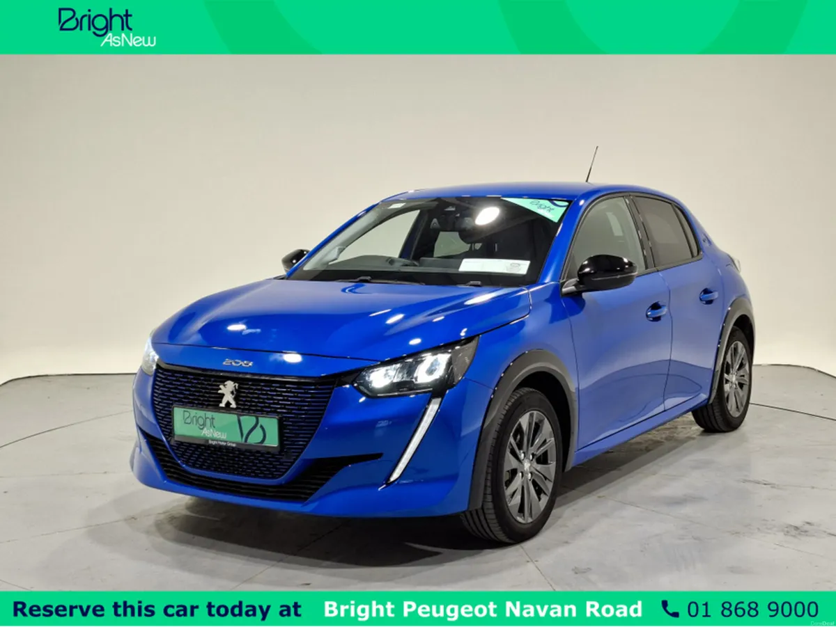 Peugeot 208 ALLURE PACK 136BHP 50 KWH - Image 4