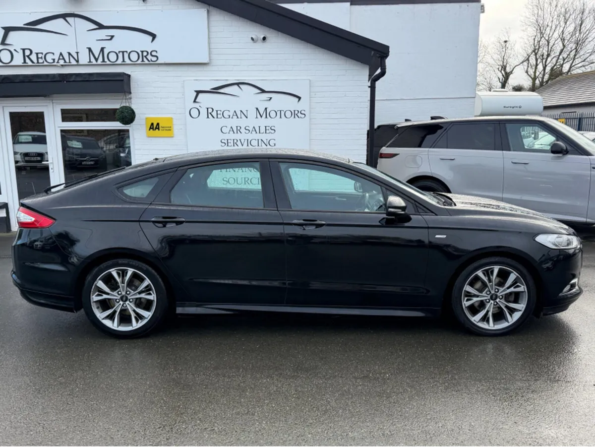 Ford Mondeo 2.0 TDCI ST-LINE 150 BHP 5DR - Image 2