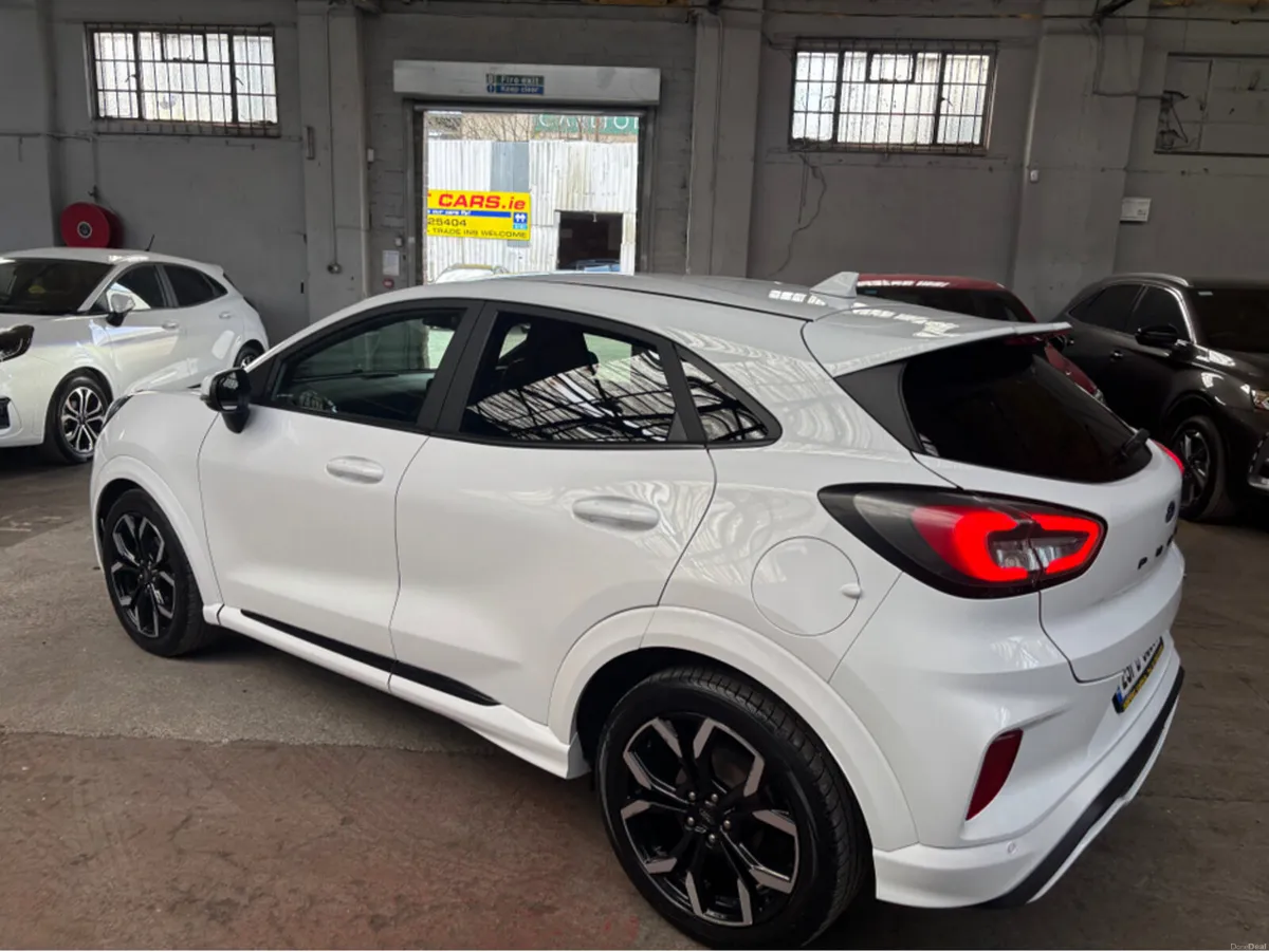 Ford Puma 1.0 X MHEV 125PS 5DR A ST-LINE - Image 3