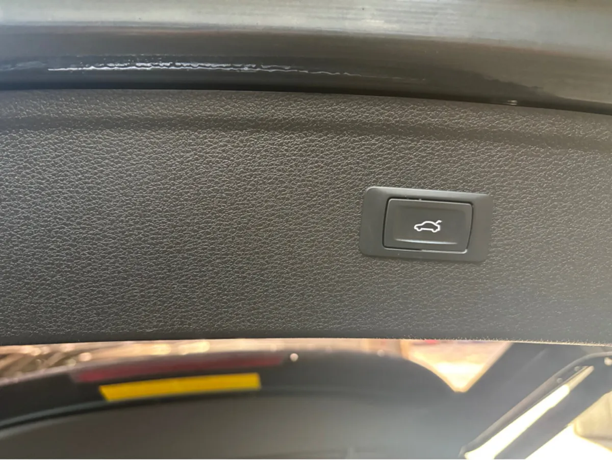 Audi Q5 2.0 TFSI 252 Q S-TRONIC SE AUTO 4DR - Image 4