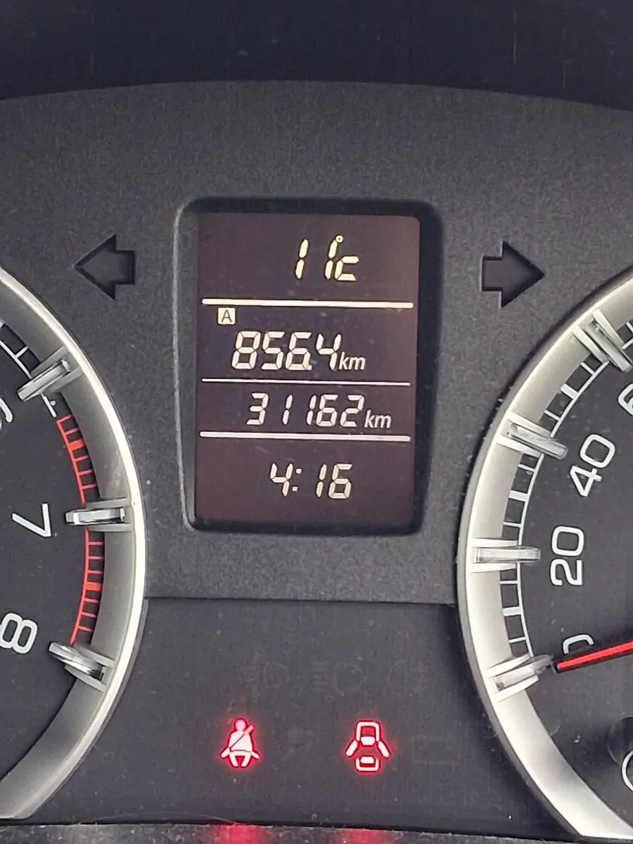 Suzuki Swift 2011 - Image 1