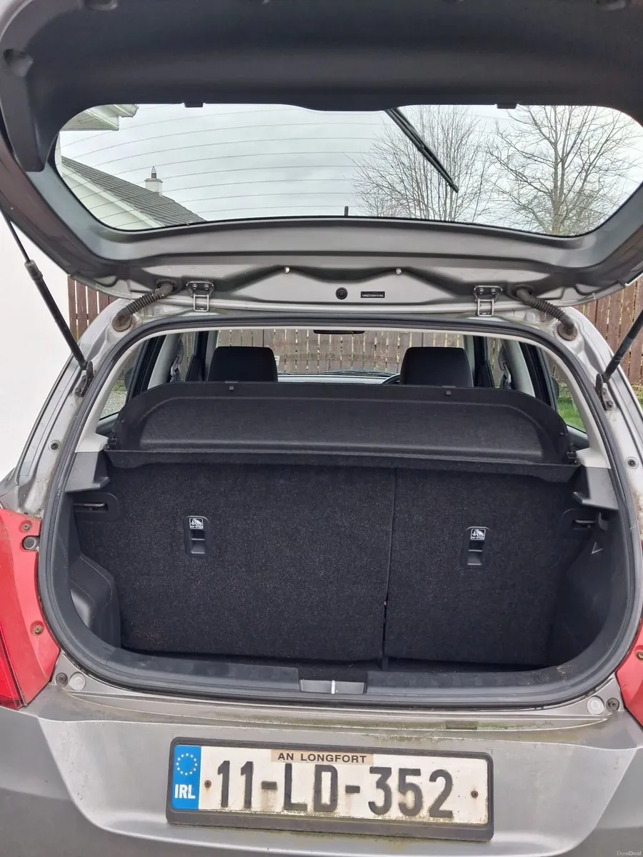 Suzuki Swift 2011 - Image 4