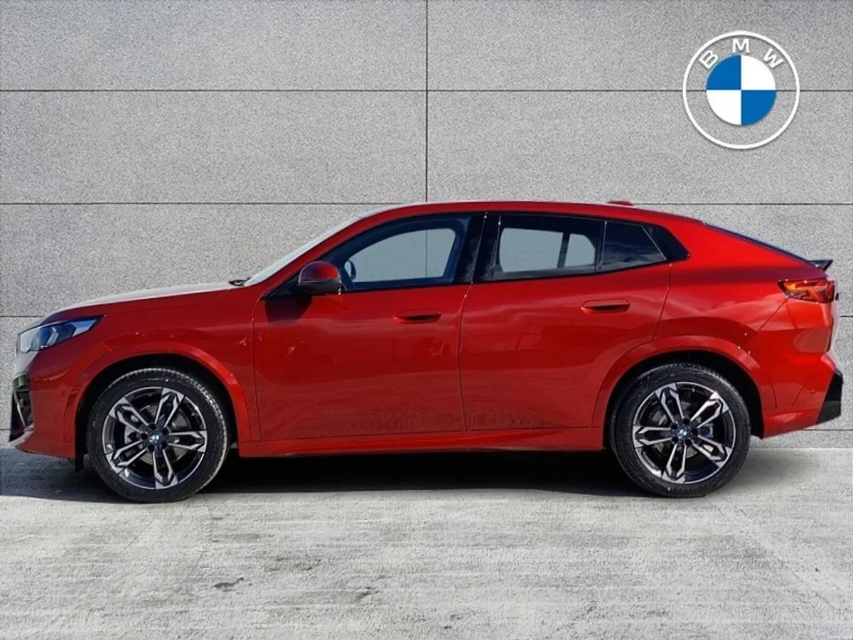 BMW iX2 eDrive20 M Sport - Image 3