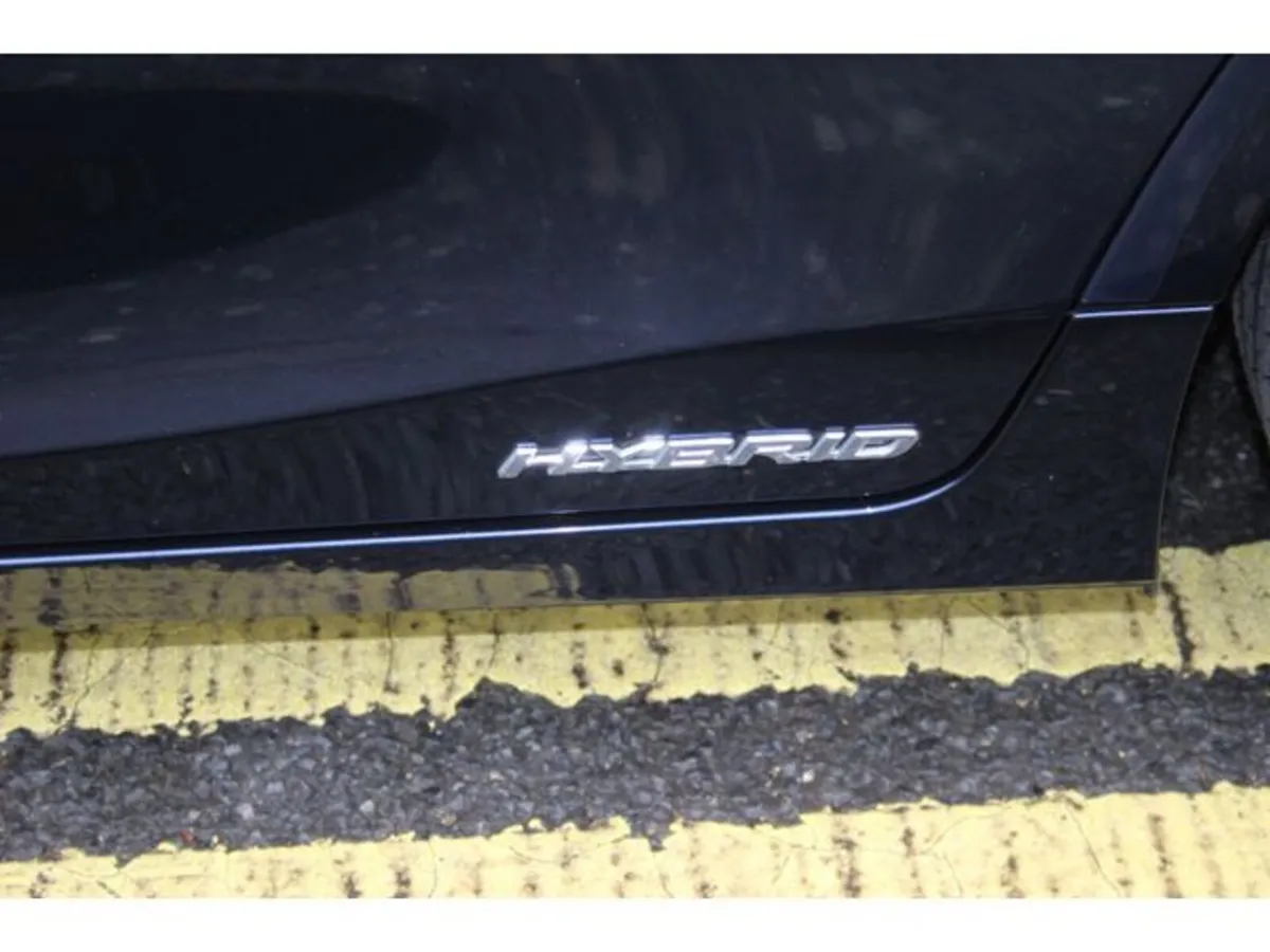 Lexus CT 200H SPORT - Image 4