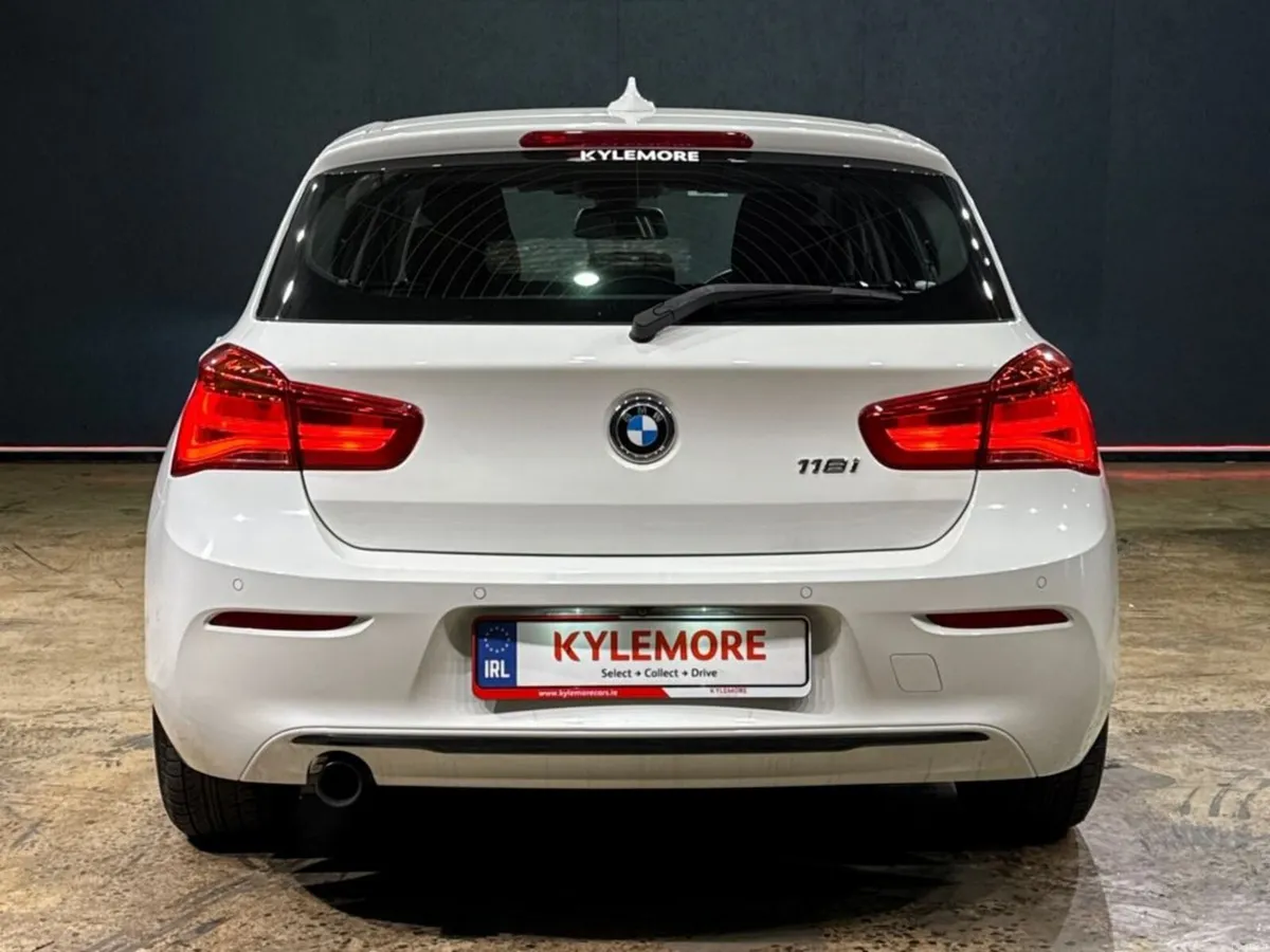 BMW 1-Series 1.5L AUTOMATIC SPORT - REVERSE CAMERA - Image 4