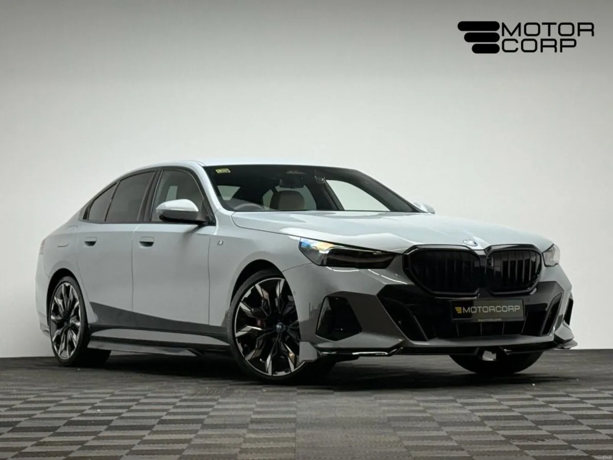 BMW 5-Series 550E M SPORT PRO XDRIVE - Image 1