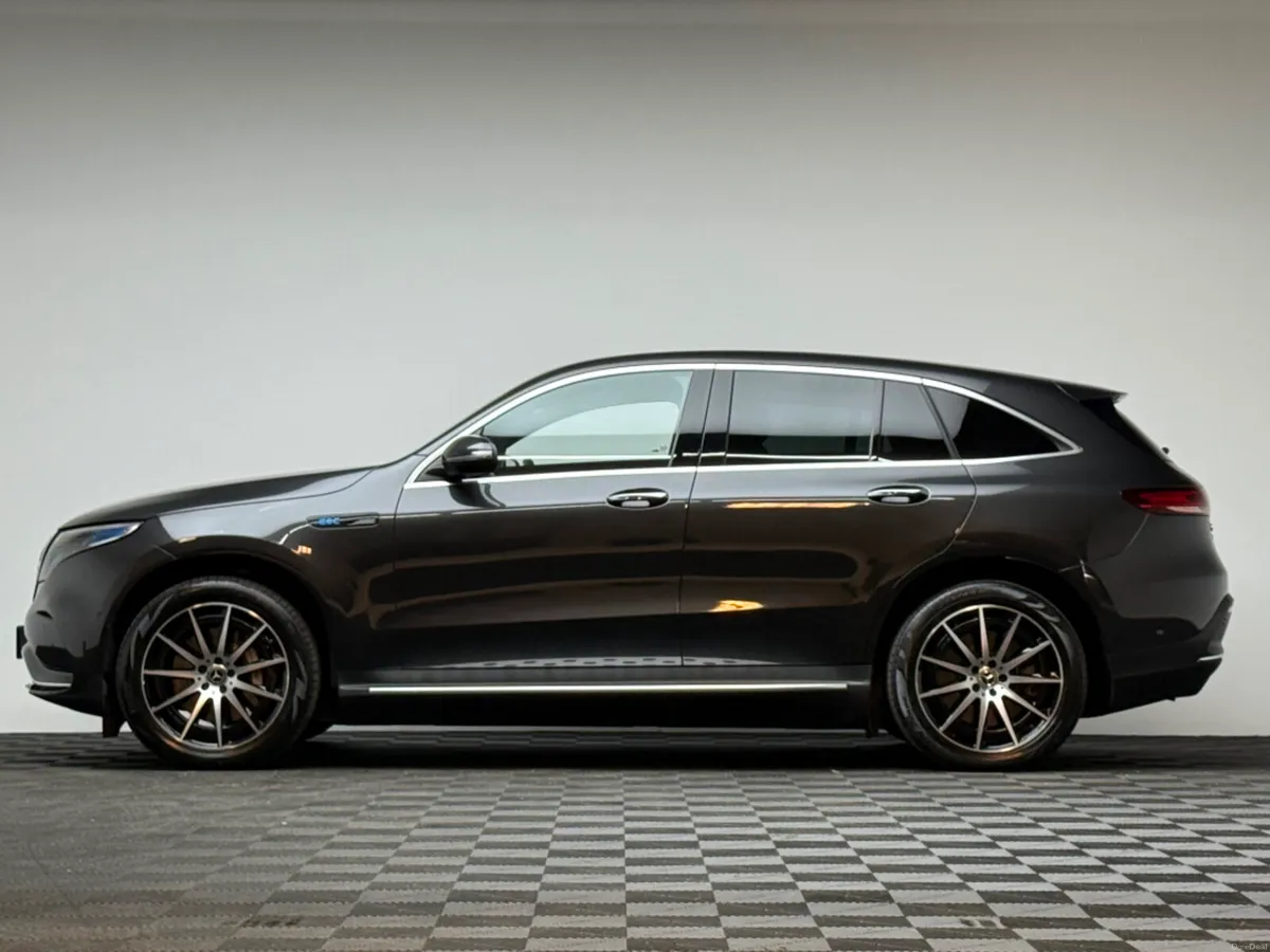 Mercedes-Benz EQC 400 AMG LINE EDITION 4MATIC - Image 4