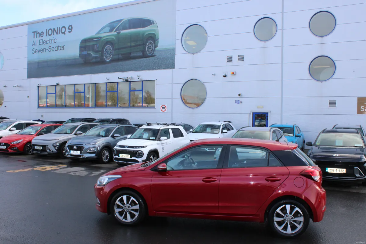 Hyundai i20 2017 - Image 2