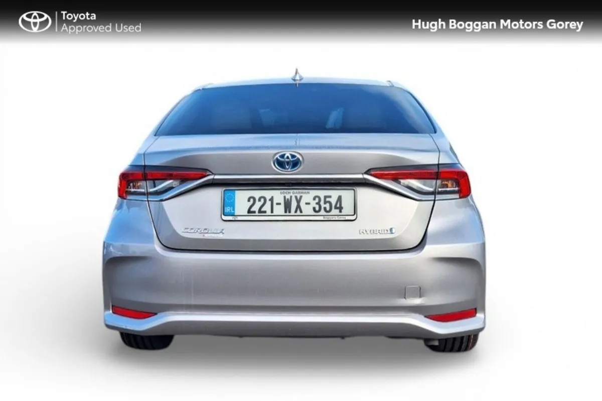Toyota Corolla HYBRID LUNA SP SPORT 4DR - Image 4