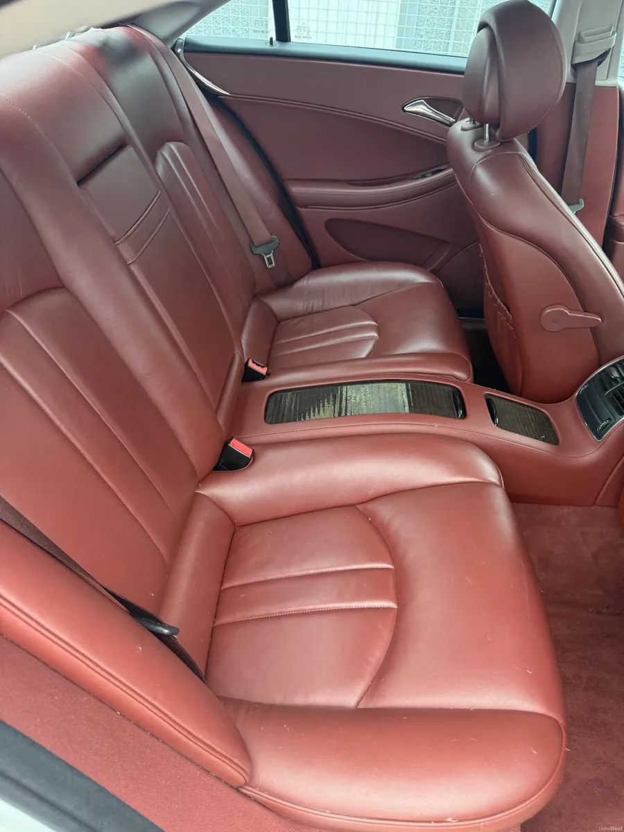 2006 56 REG Mercedes CLS 320 CDI - Image 4