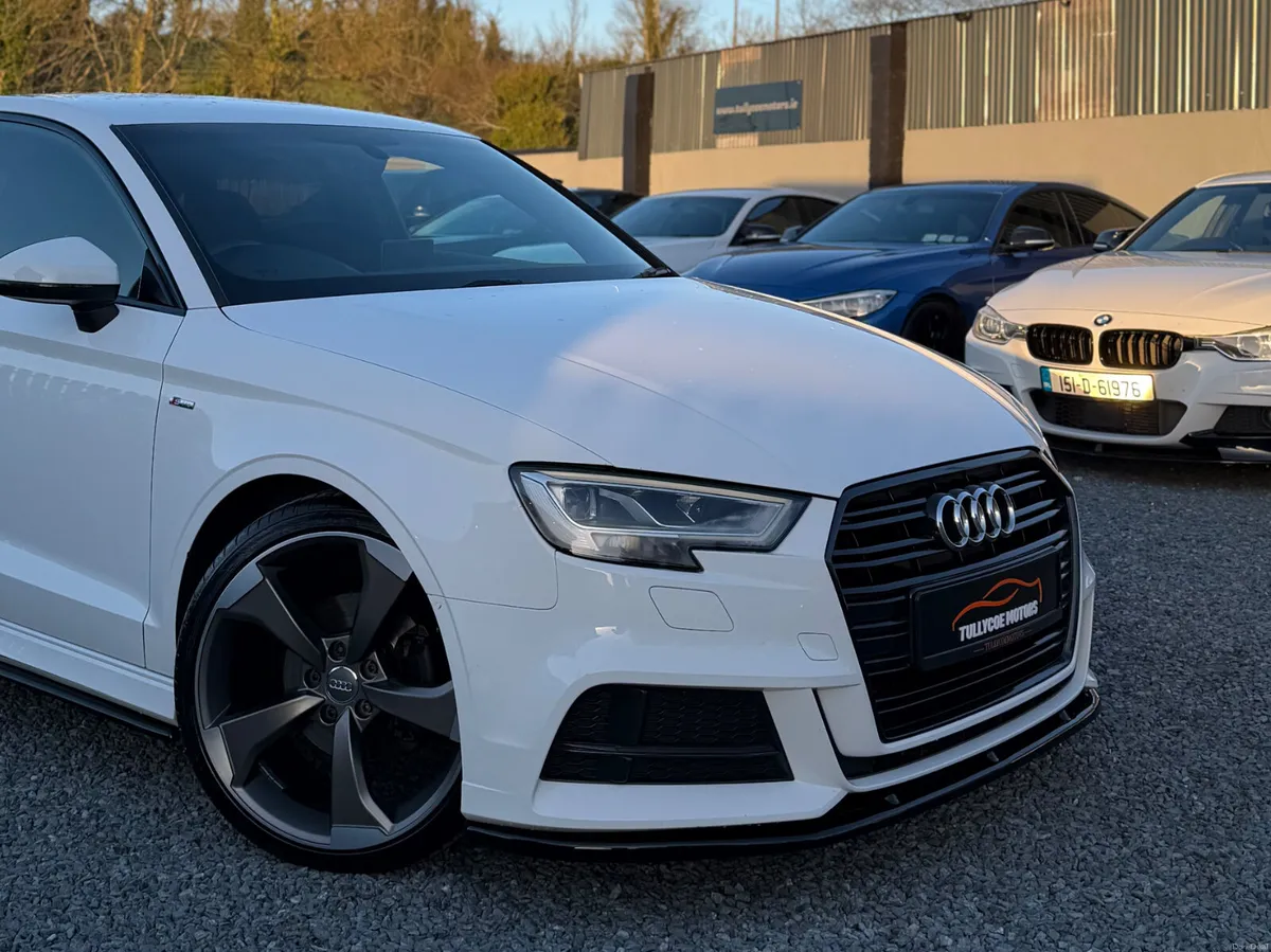 AUDI A3 SALOON S-LINE 2017 - Image 4