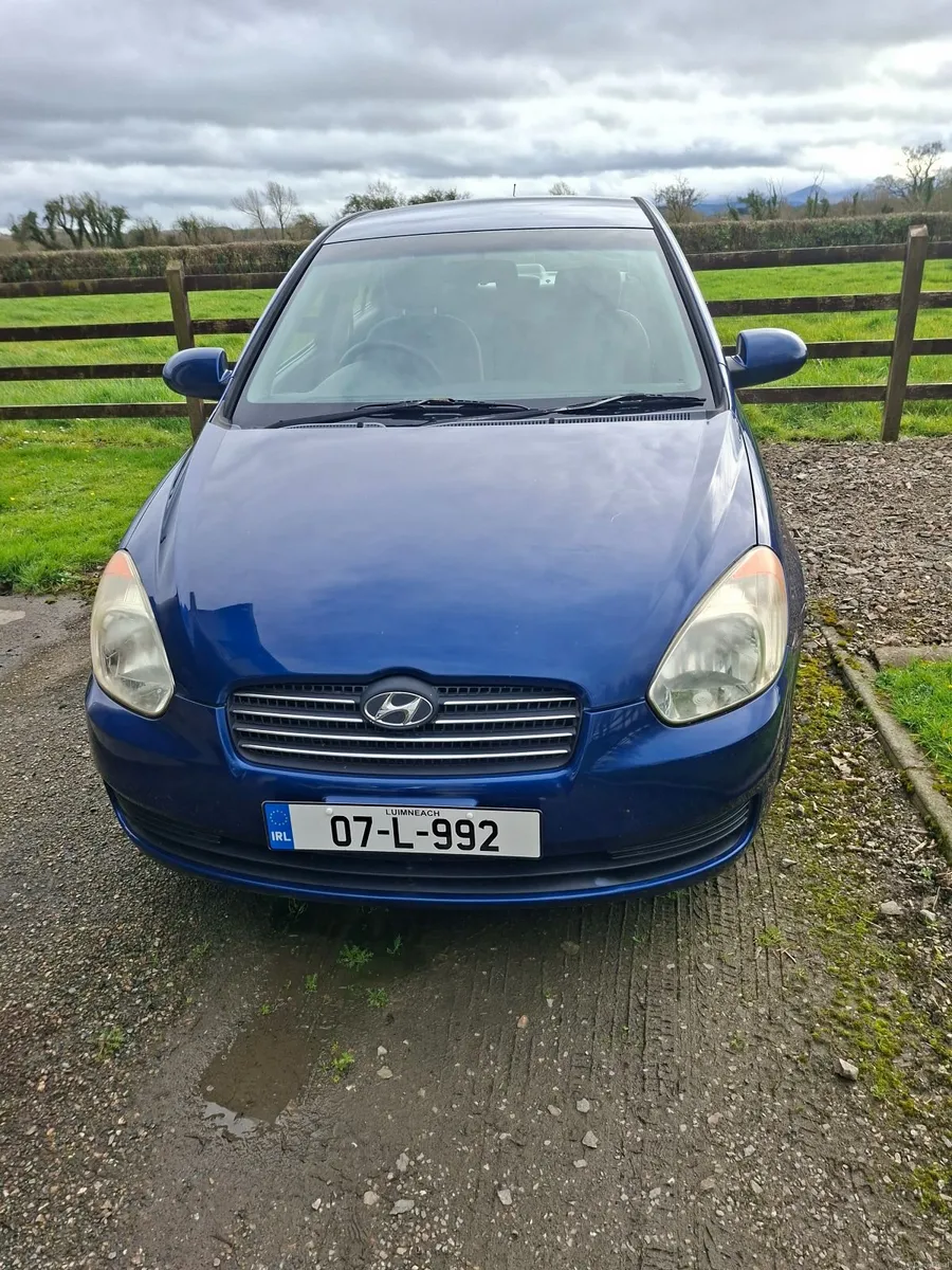 Hyundai Accent 2007 - Image 1