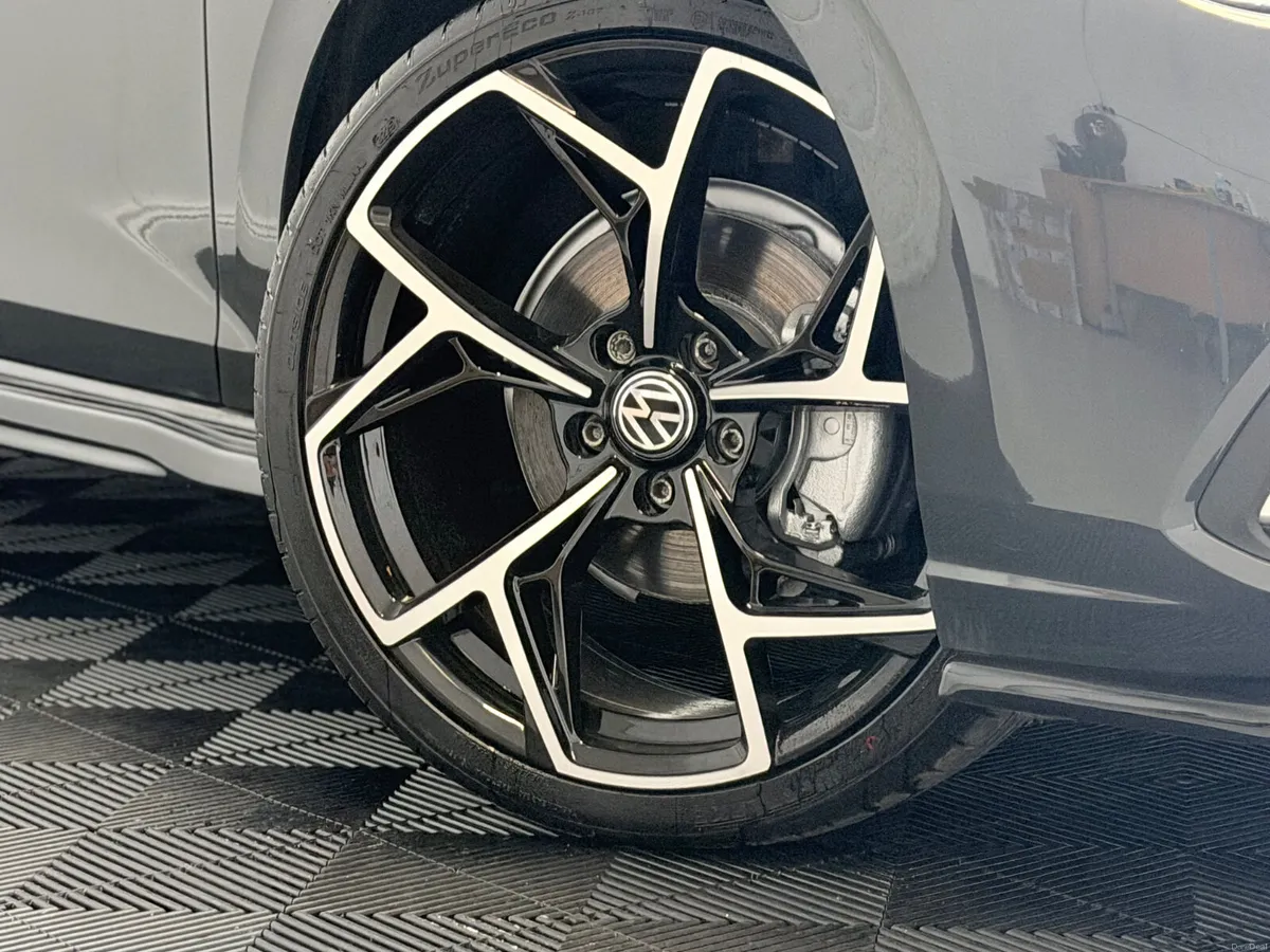 2021 (212) Volkswagen Golf 2.0 TDI - Image 4