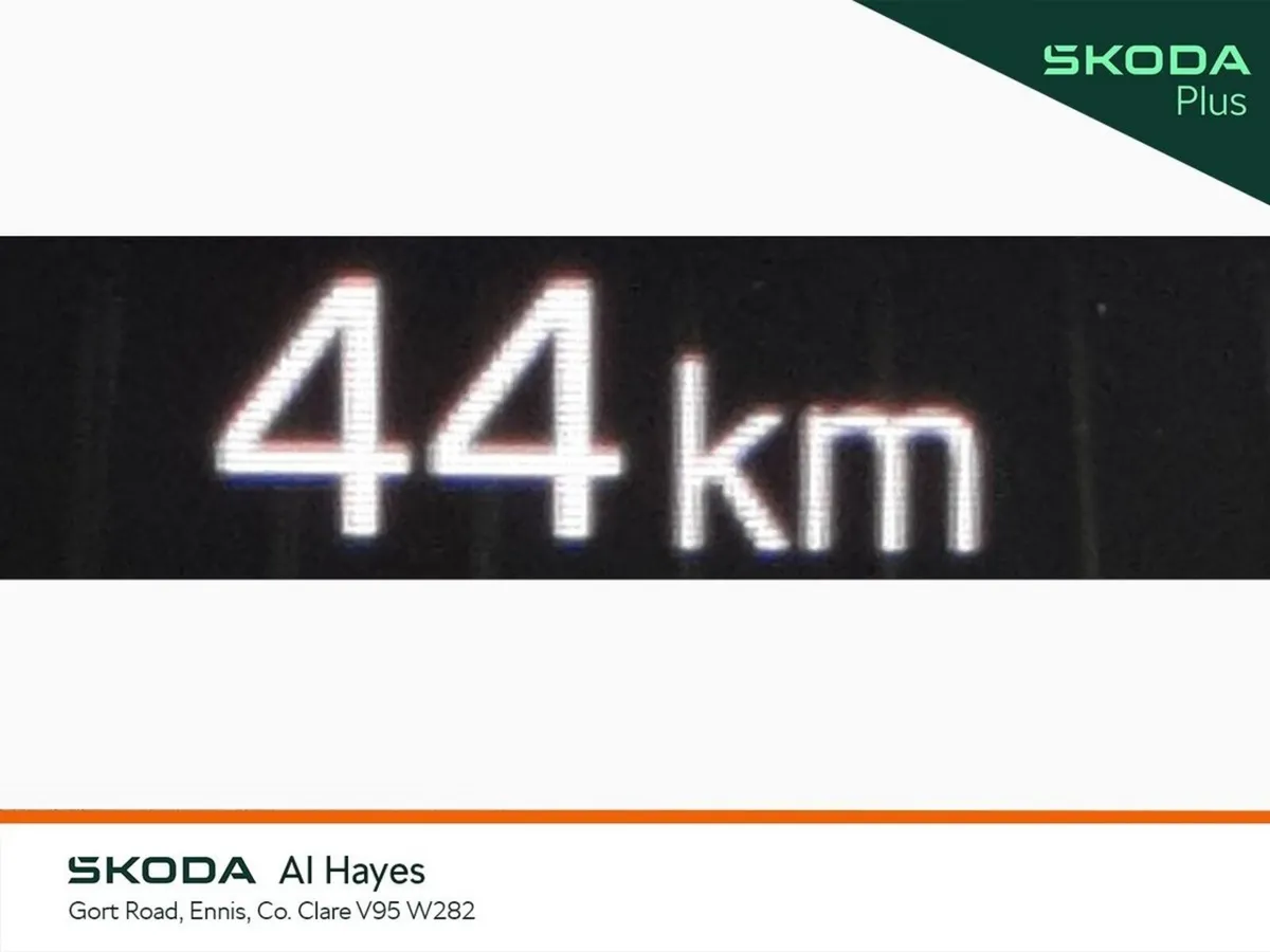 Skoda Kamiq **LIMITED EDITION**SPORTS PACK**1.0TSI - Image 4