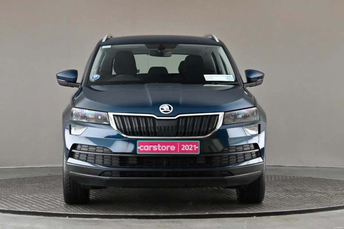 Skoda Karoq 1.0TSI AMBITION 110BHP 6SPD - Image 2
