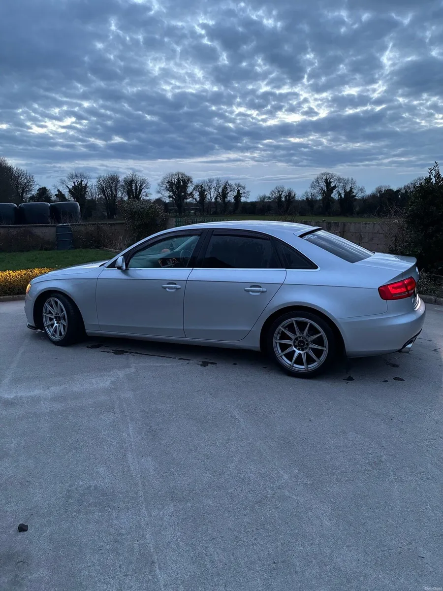 Audi A4 - Image 4