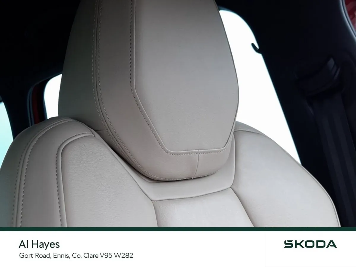 Skoda Karoq **FULL LEAHER**1.6TDI 115 BHP STYLE - Image 3