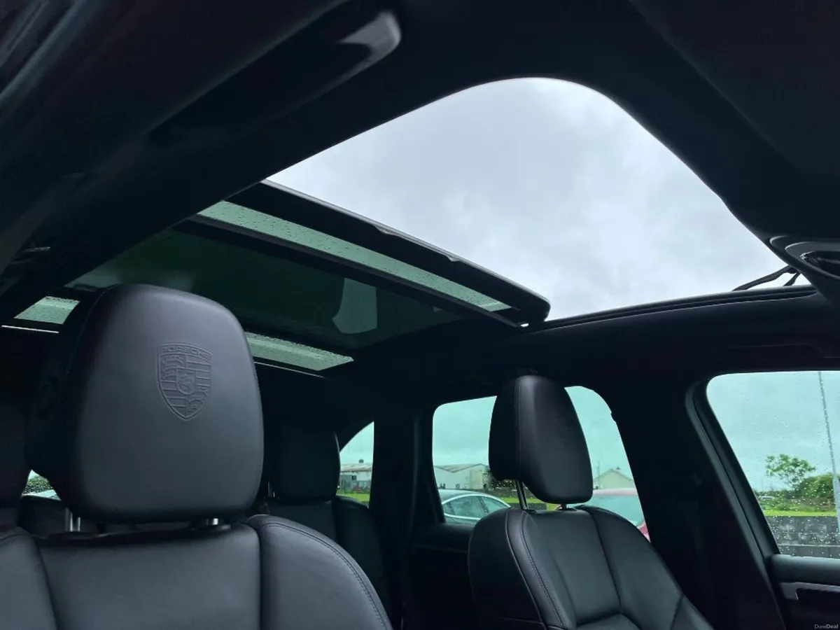 Porsche Cayenne 2017 - Image 2