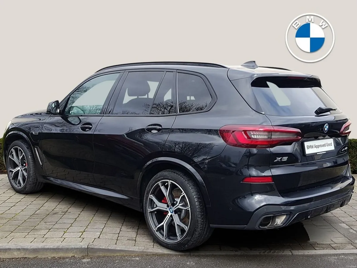 BMW X5 xDrive45e xLine - Image 2