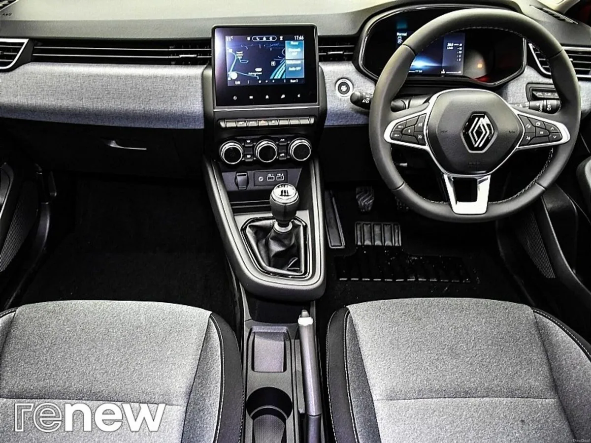 Renault Clio TCe 90 DFull Evolution - Image 3