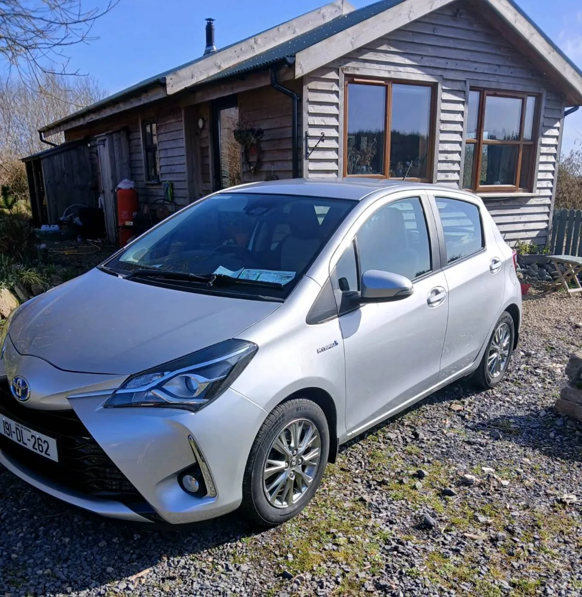 Toyota Yaris Hybrid - Image 3