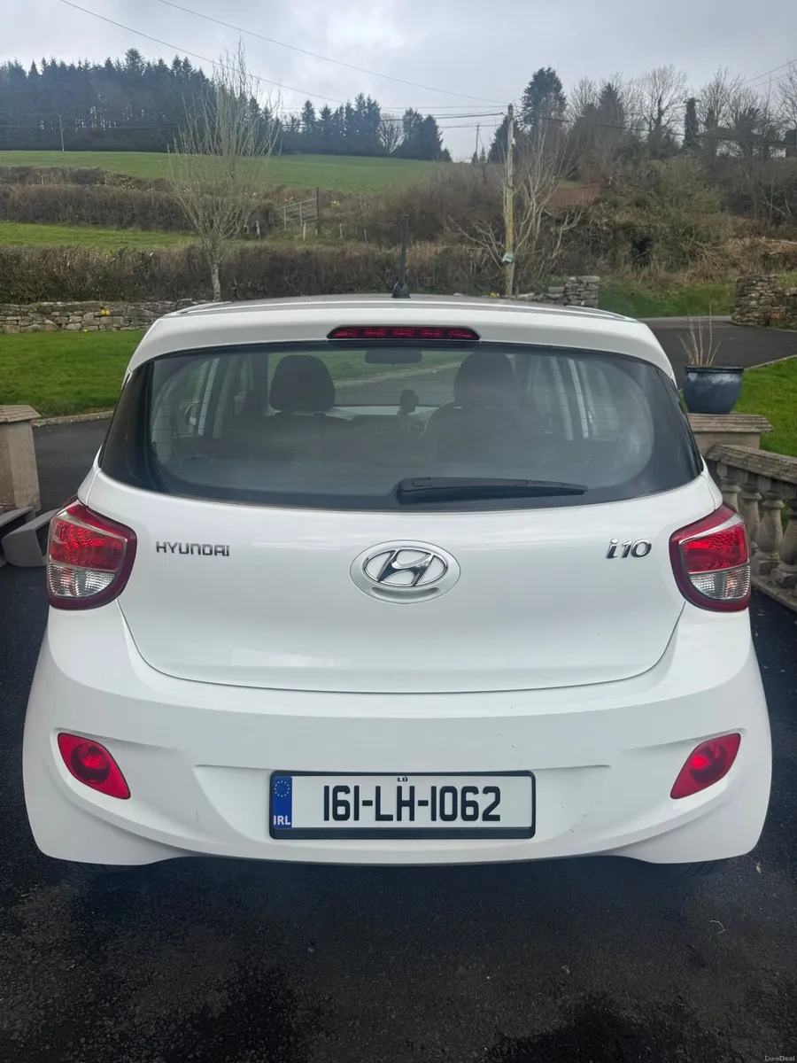 161 Hyundai i10 deluxe- low milage & quick sale - Image 2
