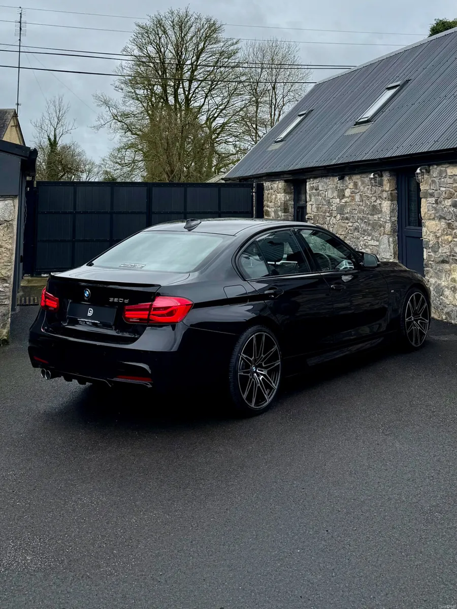2017 BMW 320D AUTO M SPORT M PERFORMANCE - Image 4