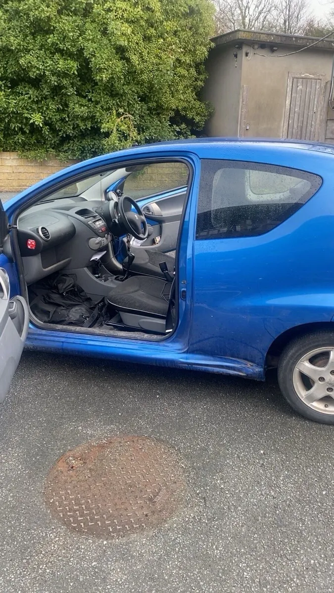 Peugeot 107 - Image 4