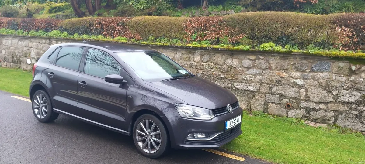 Volkswagen Polo 2015 - Image 1