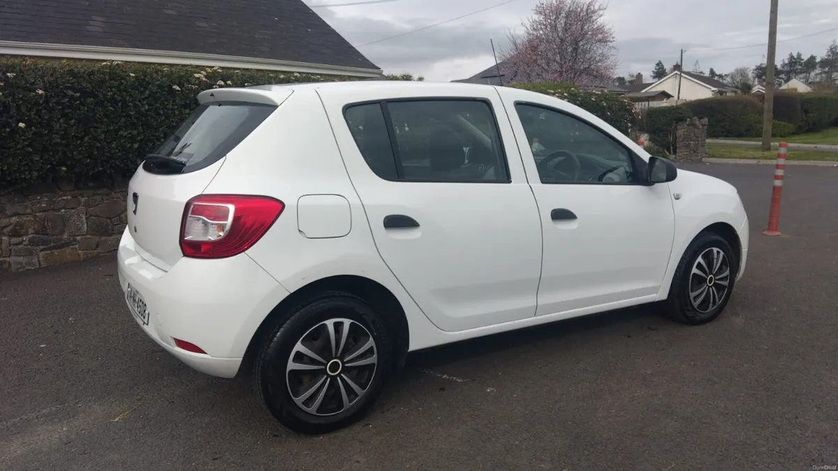 Dacia Sandero 1.2 Ambience. Long NCT & Tax. - Image 3