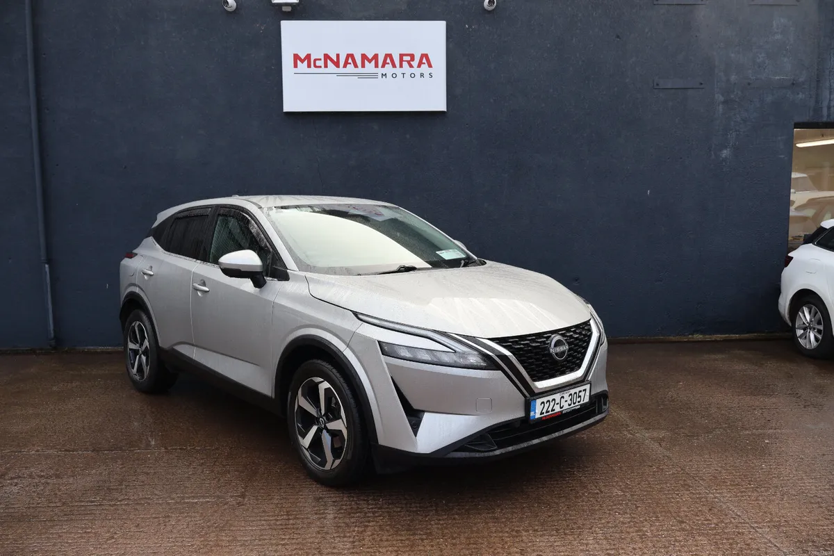 Nissan Qashqai SV Premium Low Km's Huge Spec! - Image 1