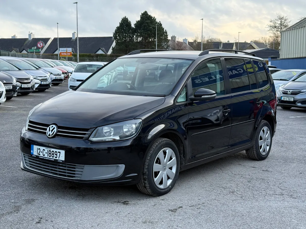 Low Mileage Volkswagen Touran 1.4 Petrol Automatic - Image 1