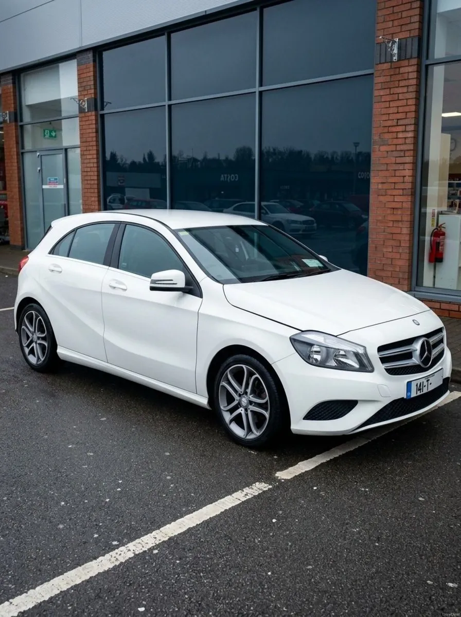 Mercedes-Benz A-Class 2014 - Image 2