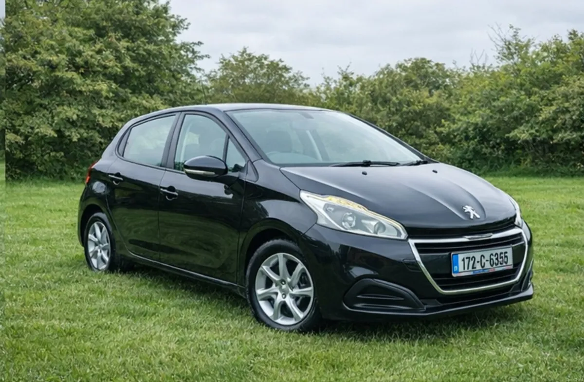 Peugeot 208 1.2 Petrol 124KM - Image 1