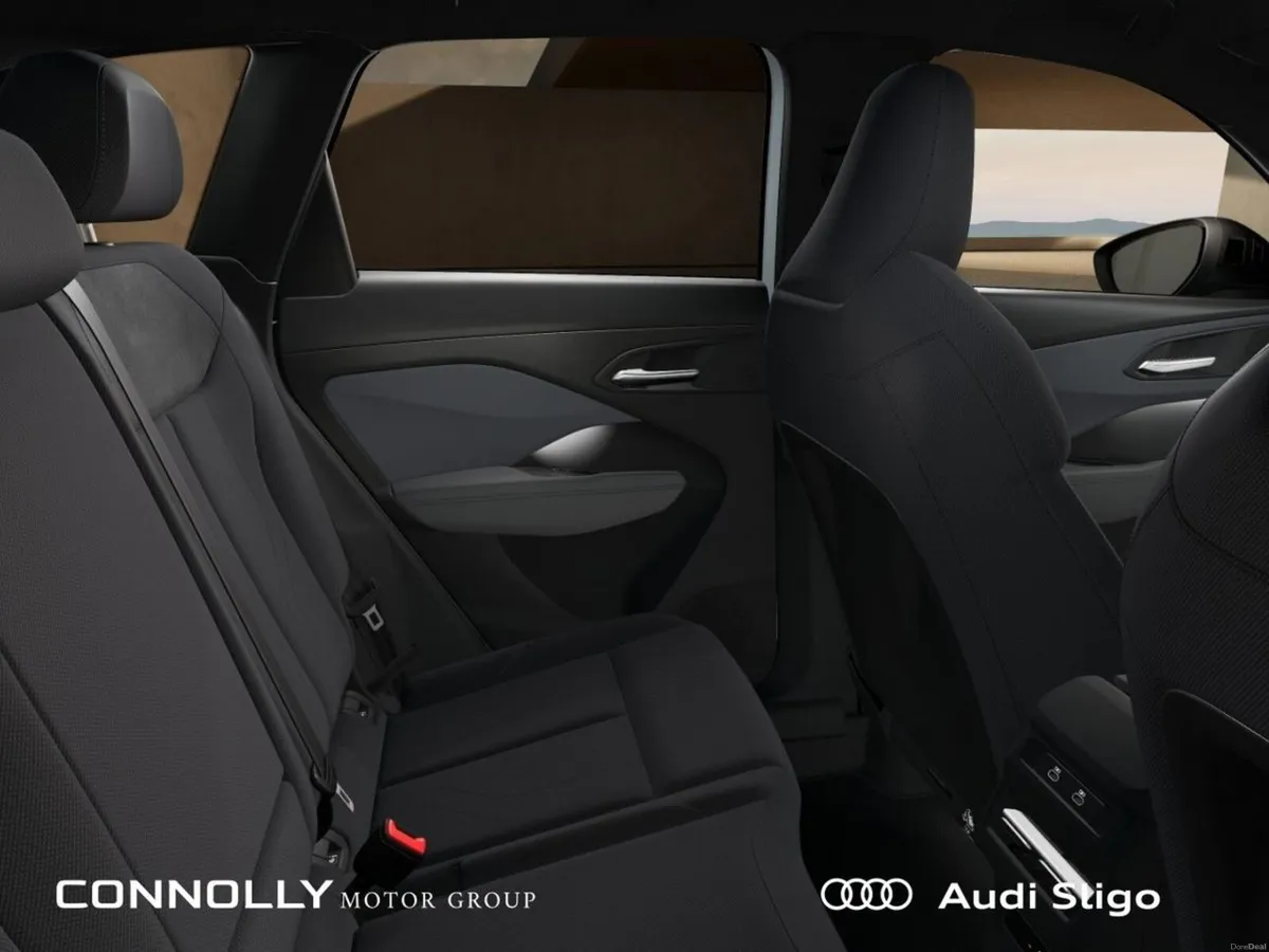Audi Q3 S Line 1.5TFSI with Tech Plus pack DEMO Sa - Image 5
