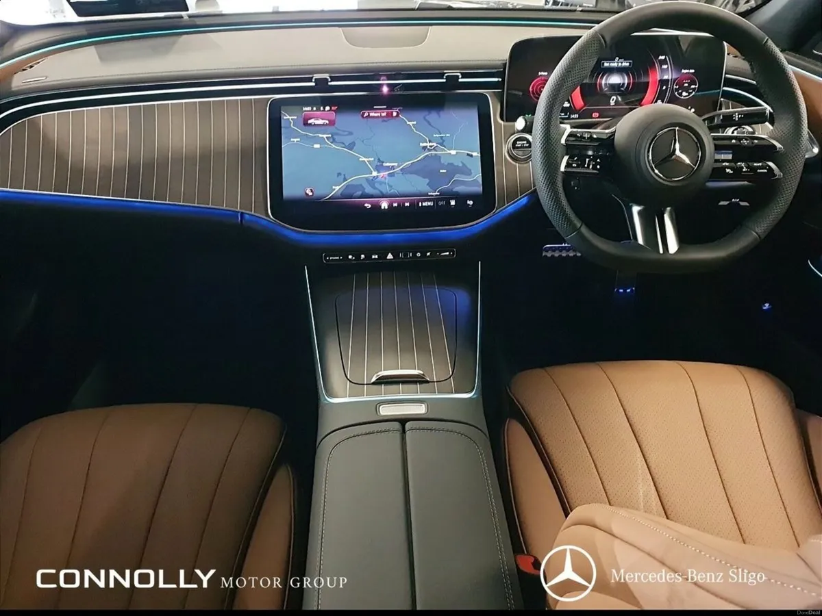 Mercedes-Benz E-Class E 300 de Premium w/ Driving - Image 4