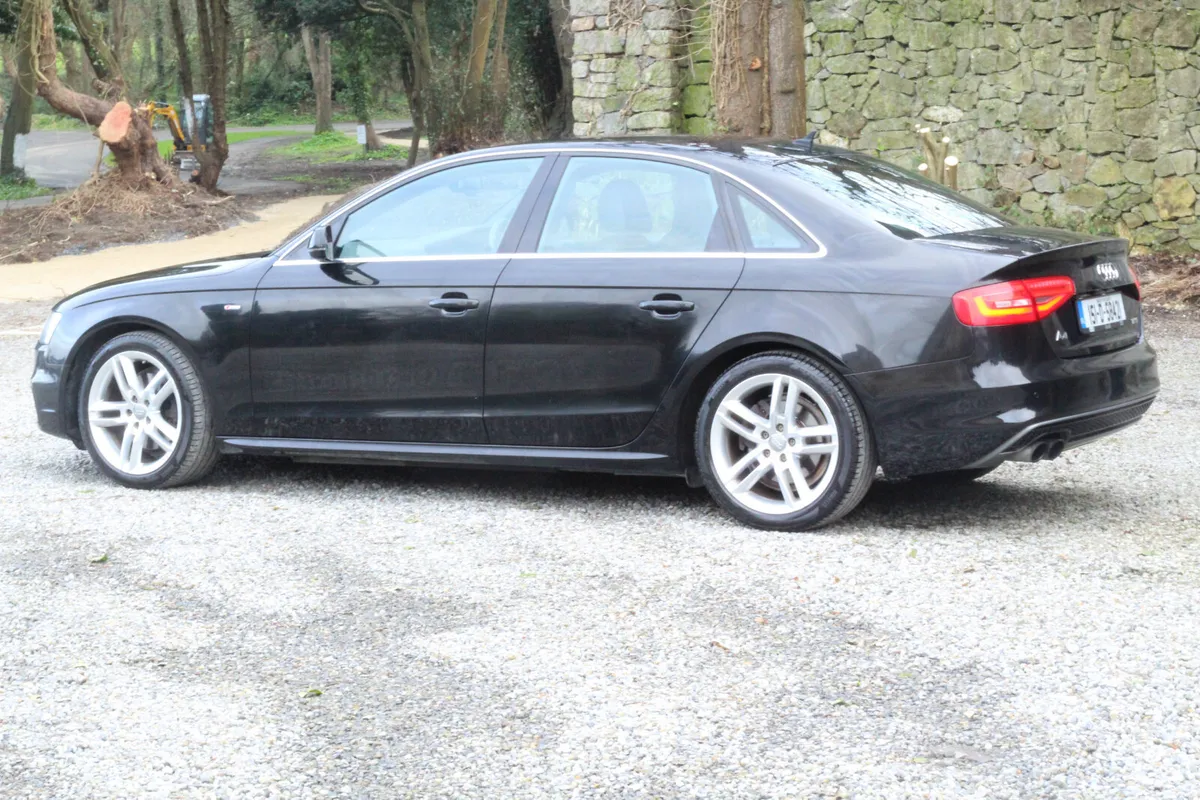 Audi A4 2015 2.0 TFSI AUTOMATIC - Image 4
