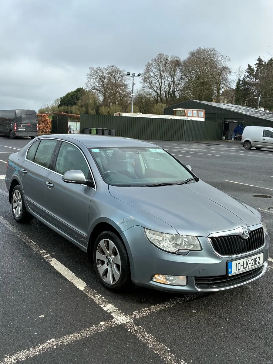 Skoda superb - Image 2