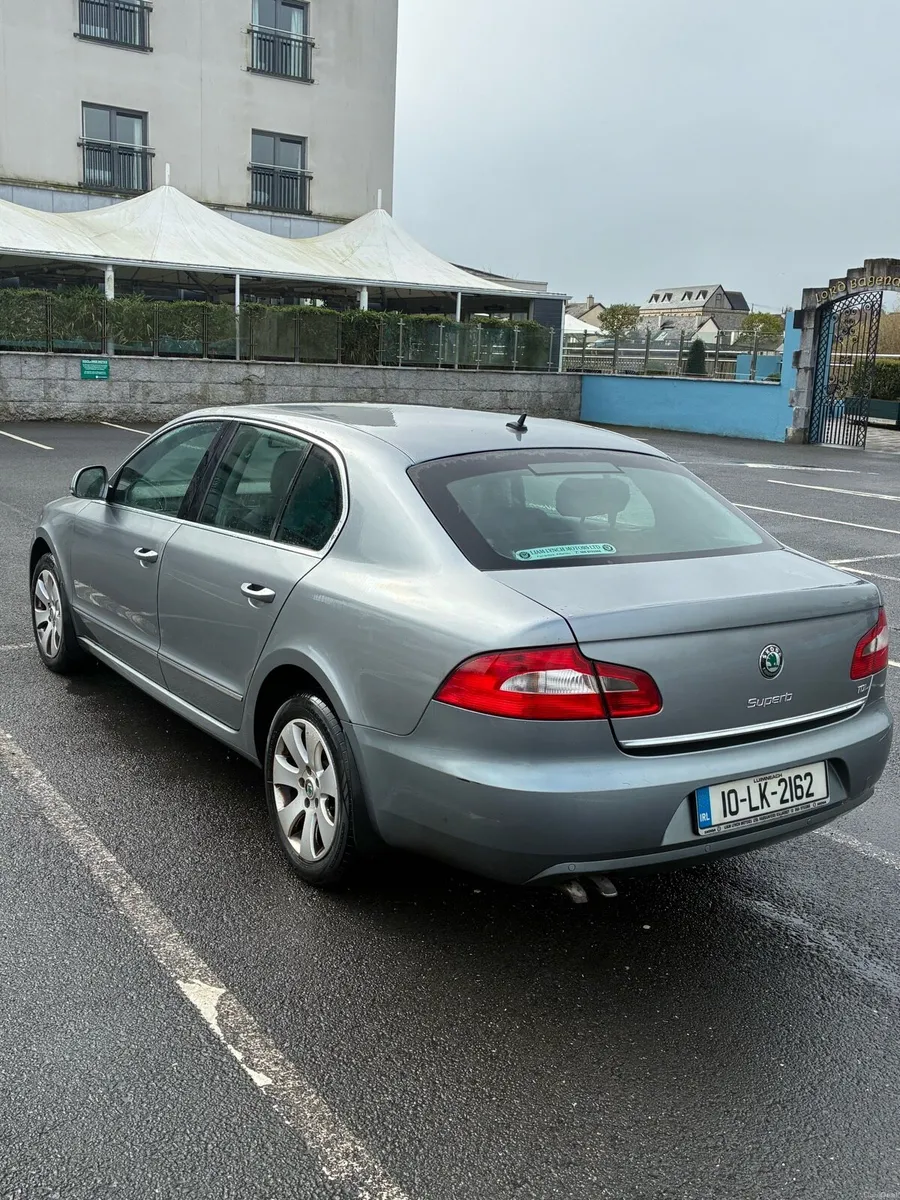 Skoda superb - Image 4