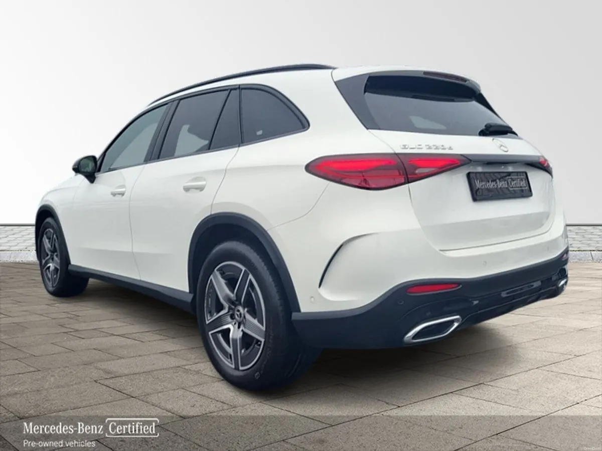 Mercedes-Benz GLC GLC220d 4MATIC AMG Line AUTO *(N - Image 3