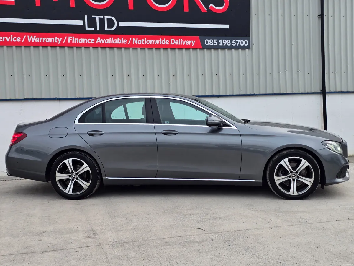 Mercedes-Benz E-Class 2017 - Image 3