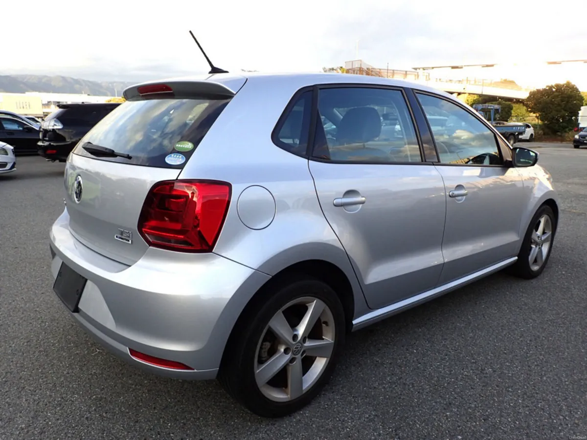 Volkswagen Polo 1.2 TSI HIGHLINE PLUS ALL-STAR PET - Image 3