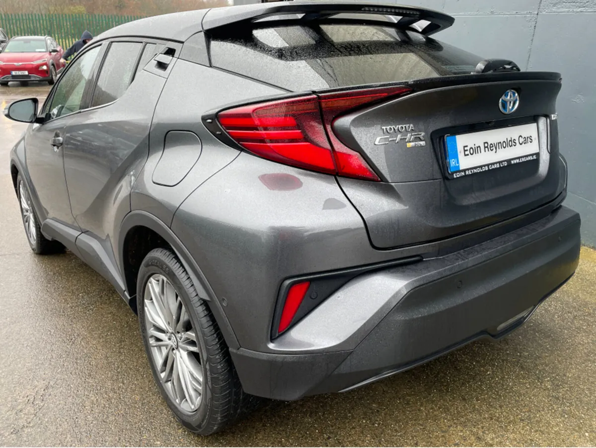 Toyota C-HR HYBRID SOL 4DR AUTO HIGH SPEC! - Image 5