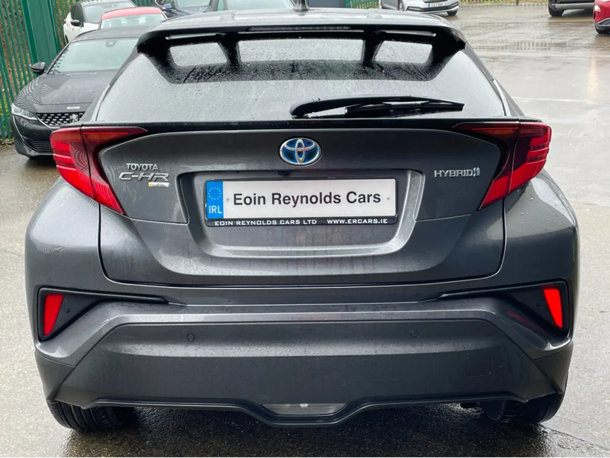 Toyota C-HR HYBRID SOL 4DR AUTO HIGH SPEC! - Image 6