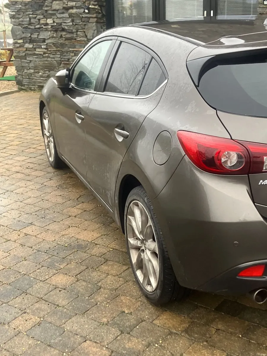 2014 Mazda 3 2.0 NAV Sport model - petrol - Image 3