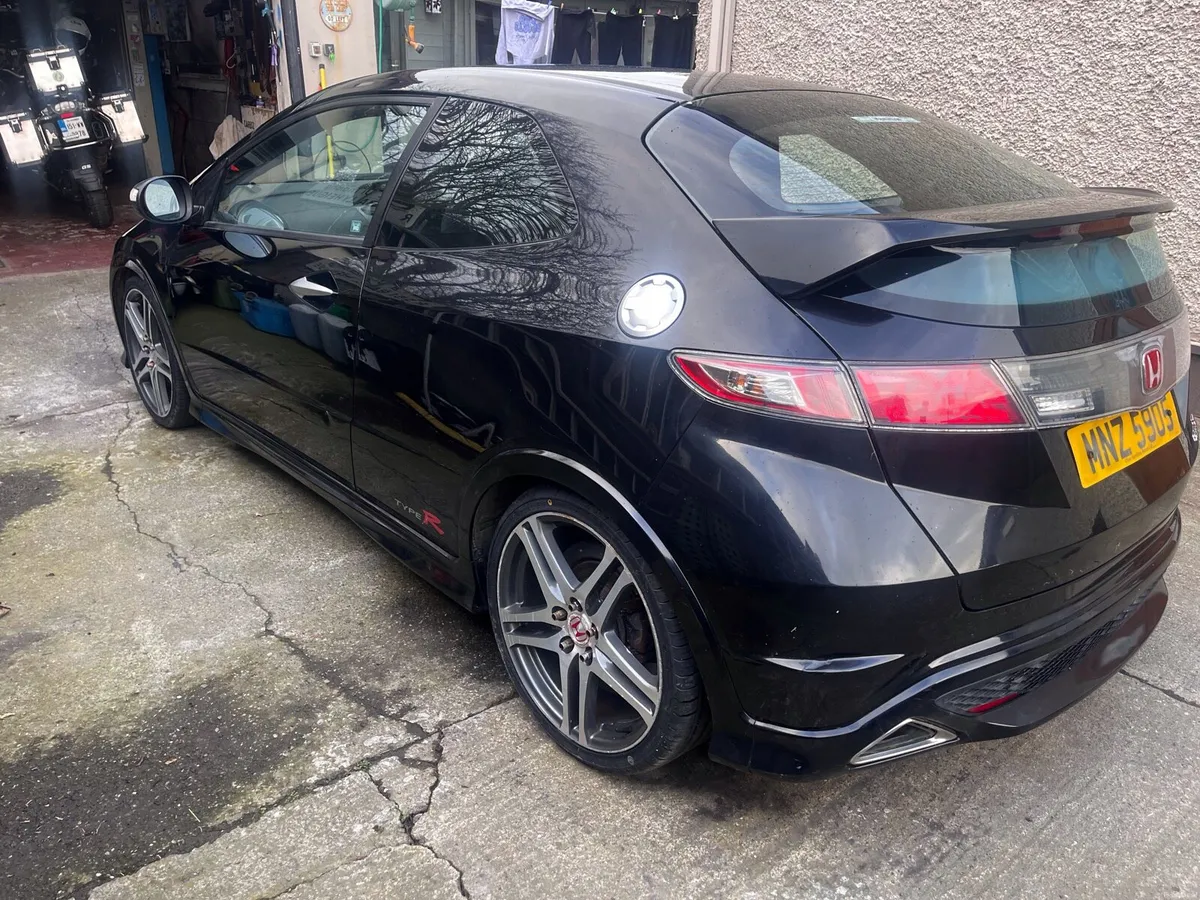 Civic Type Type-R GT i VTEC 2009 - Image 4