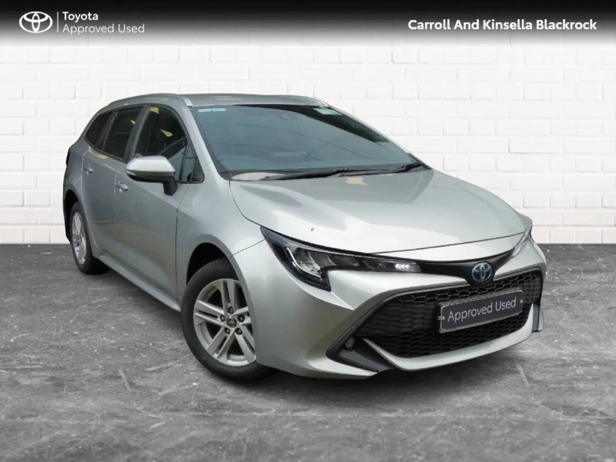 Toyota Corolla Hybrid Luna Touring Sport - Image 1